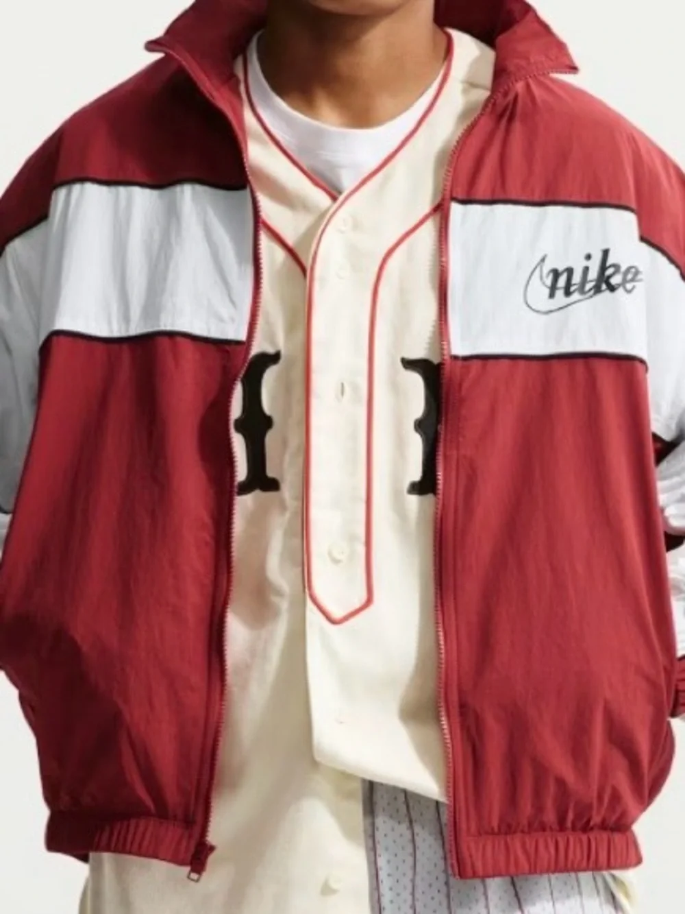 Nike Sportswear Club Lightweight Full-Zip Men’s Jacket in red and white Size M